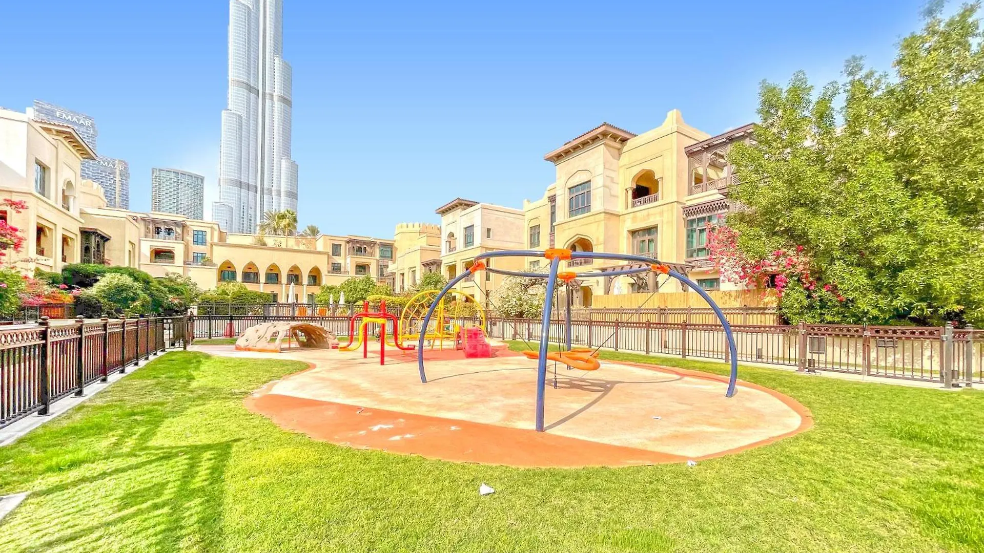 Golden Homes Souk Al Bahar Burj Khalifa View Tajer Residences 1Br Mint Avenue Near , Dubai Mall & Burj Khalifa Apartment
